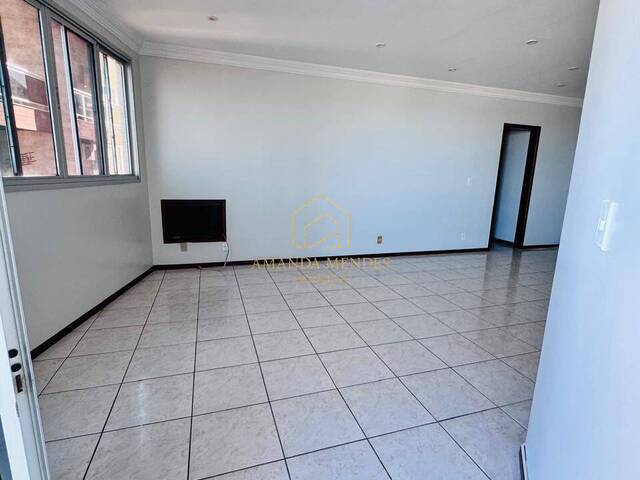#18 - Apartamento para Venda em Cabo Frio - RJ - 3