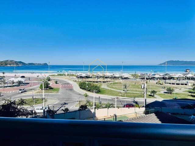 Apartamento para Venda em Cabo Frio - 4