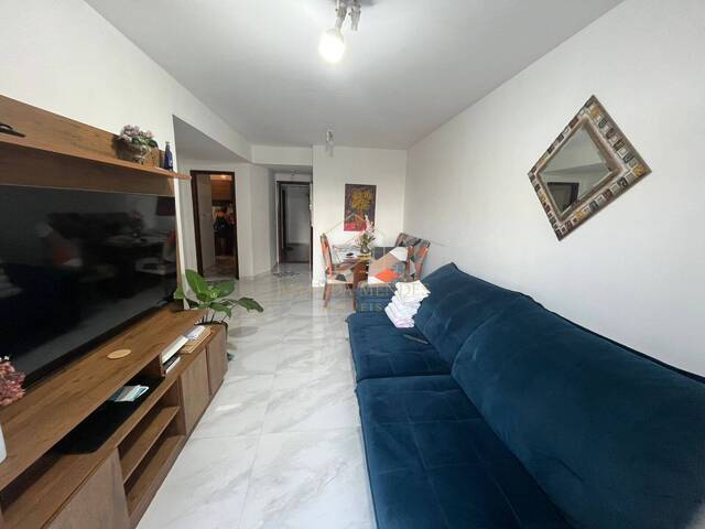 Apartamento para Venda em Cabo Frio - 4