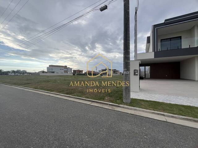 Área para Venda em Cabo Frio - 2