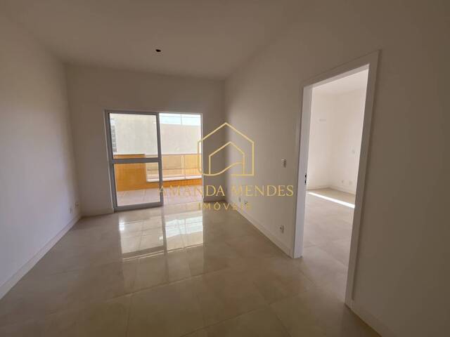 Apartamento para Venda em Cabo Frio - 2