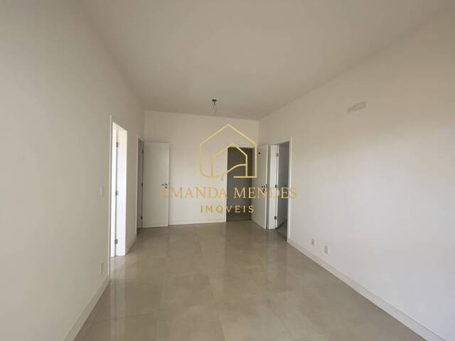 Apartamento para Venda em Cabo Frio - 4