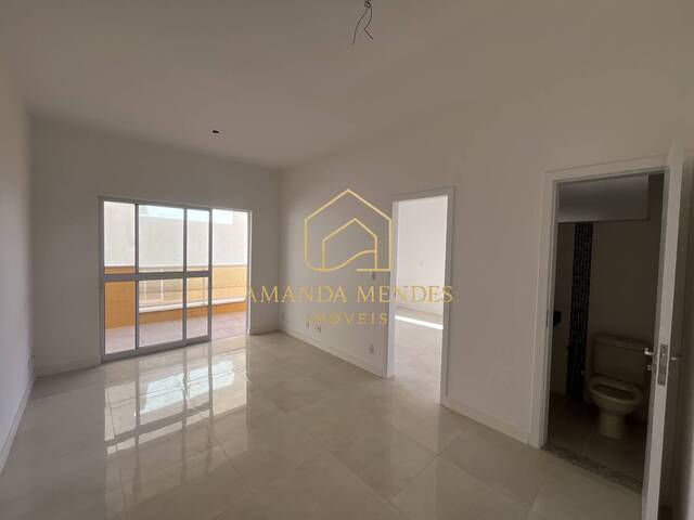 Apartamento para Venda em Cabo Frio - 5