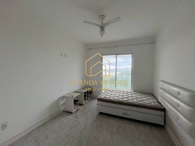 Apartamento para Venda em Cabo Frio - 2